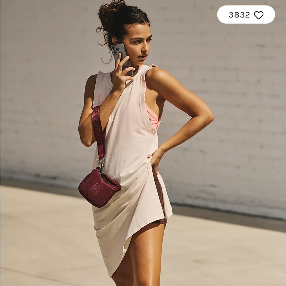 Free People Hot Shot Tunic Tank- NWOT Size M - Picture 4 of 5